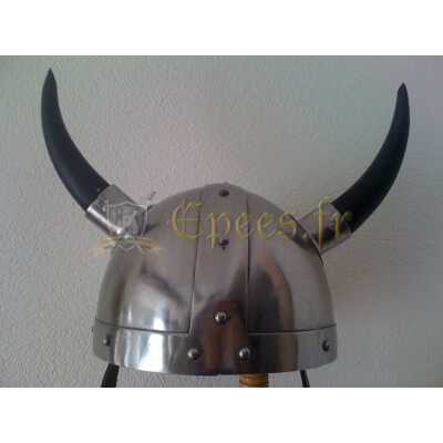 casque à cornes