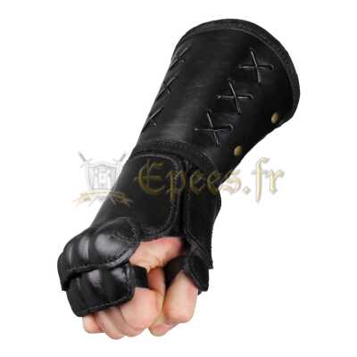 Gantelet en cuir très épai et robuste